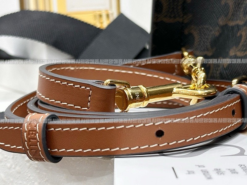 셀린느큐브백스몰      20260310-135900-013루.jpg