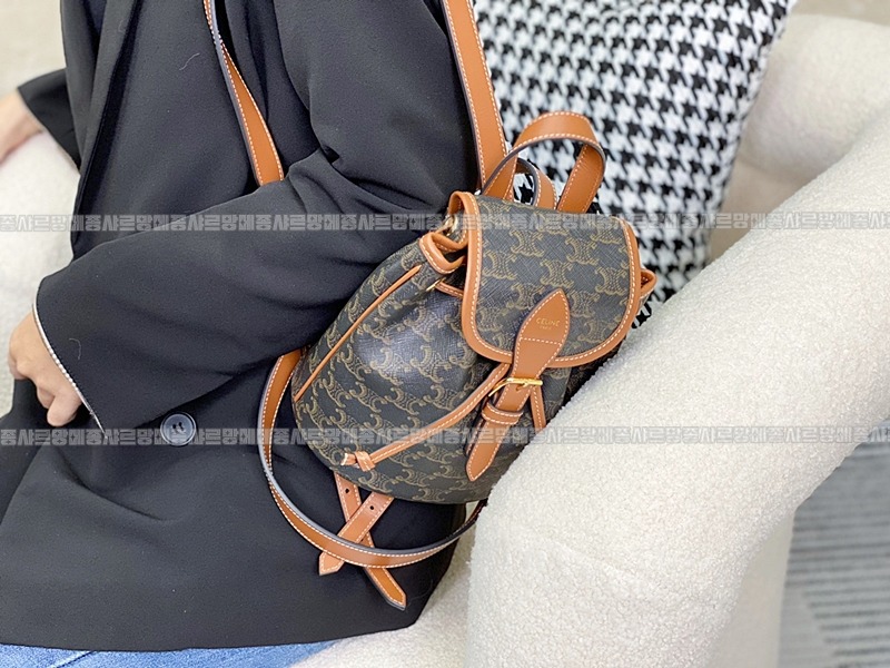 셀린느폴코백팩미니      20260310-142245-021루.jpg