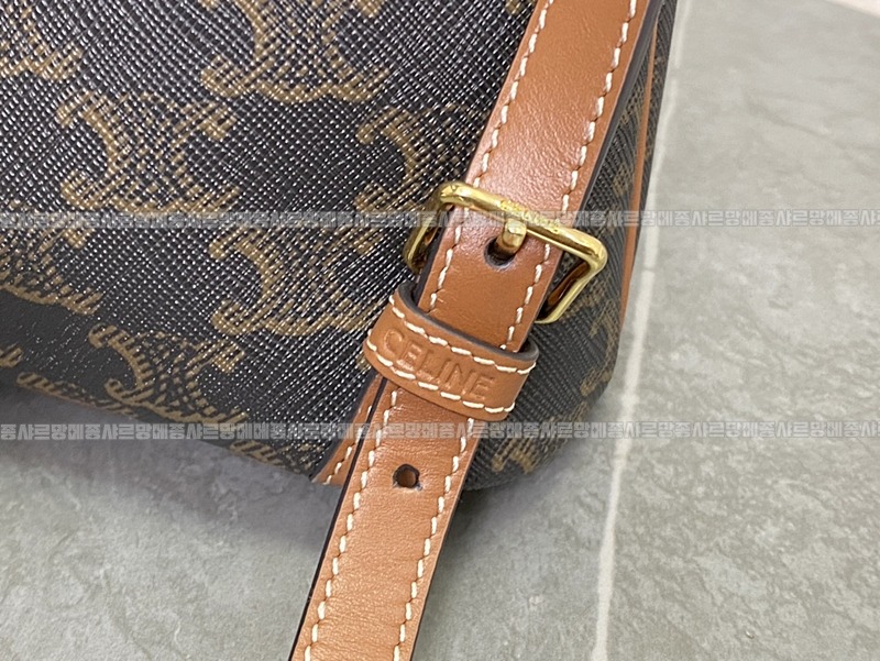 셀린느폴코백팩미니      20260310-142243-011루.jpg