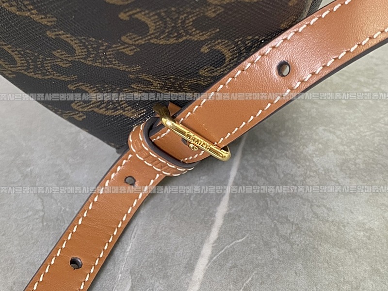 셀린느폴코백팩미니      20260310-142243-012루.jpg