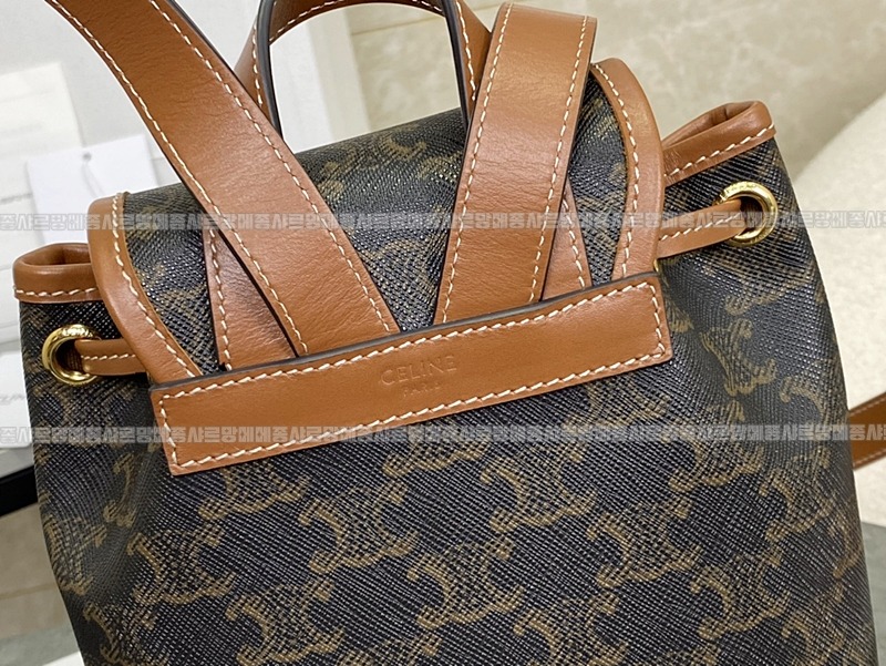 셀린느폴코백팩미니      20260310-142243-015루.jpg