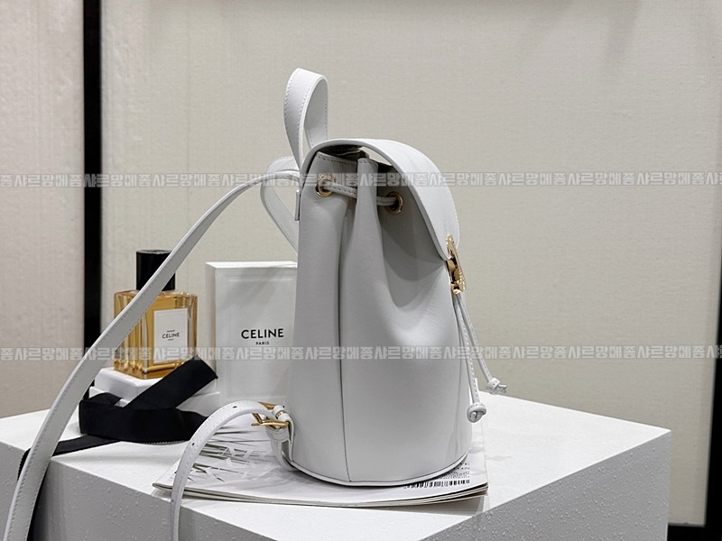 셀린느보니백팩      20260310-143753-004루.jpg