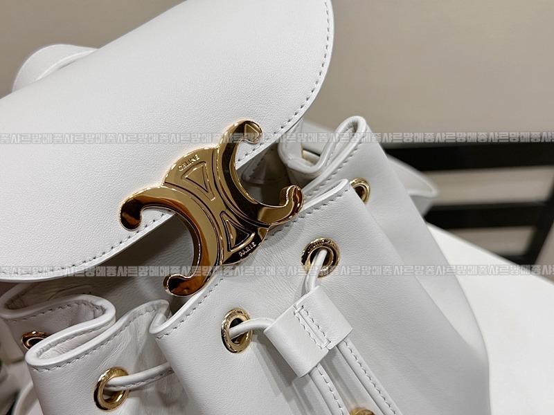 셀린느보니백팩      20260310-143754-008루.jpg