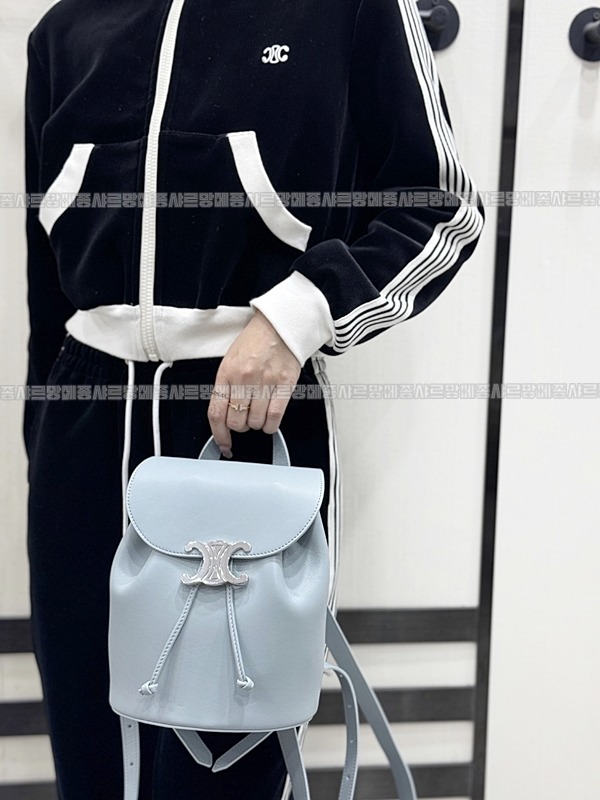 셀린느보니백팩      20260310-145003-021루.jpg
