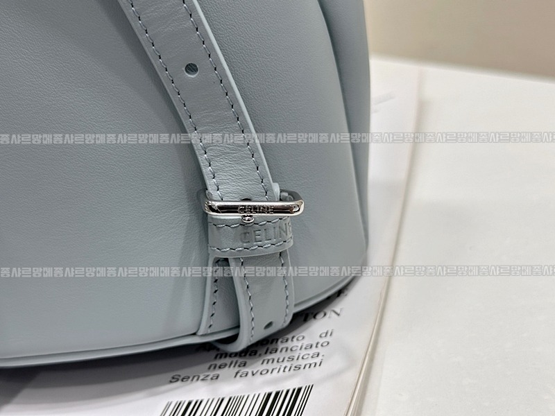 셀린느보니백팩      20260310-144959-006루.jpg