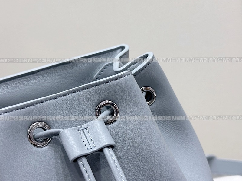 셀린느보니백팩      20260310-145001-012루.jpg