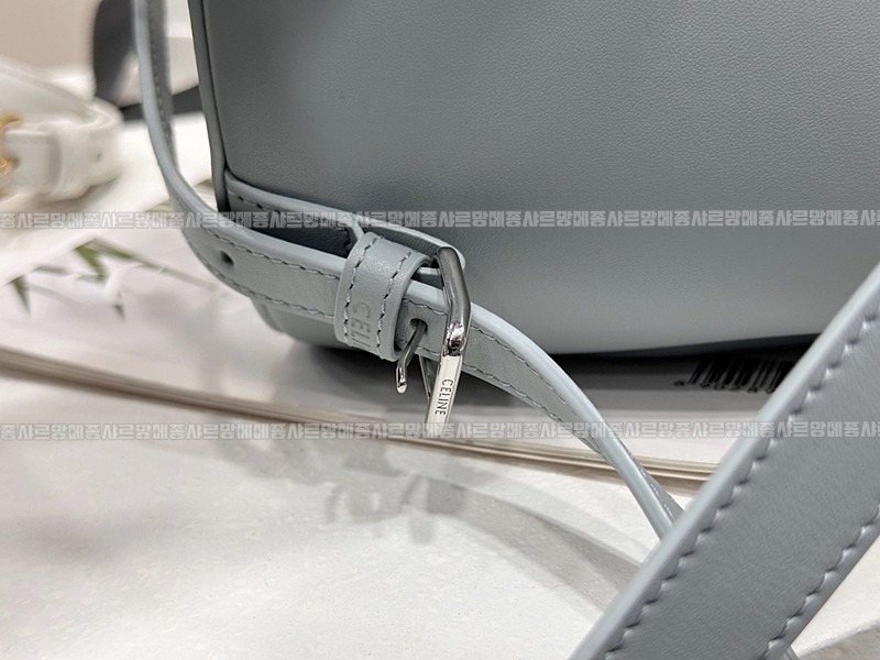 셀린느보니백팩      20260310-145001-015루.jpg