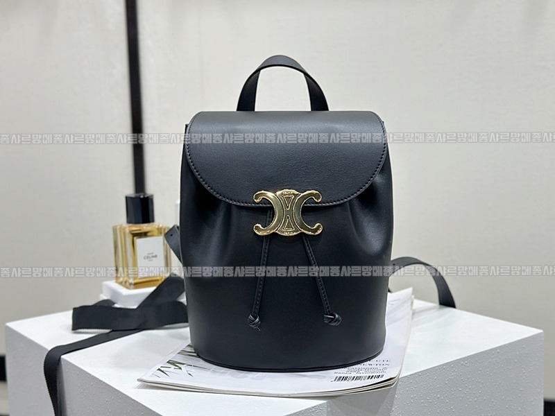 셀린느보니백팩      20260310-152034-001루.jpg