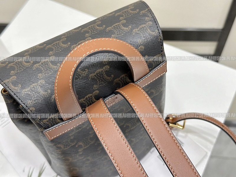 셀린느보니백팩      20260310-152442-009루.jpg