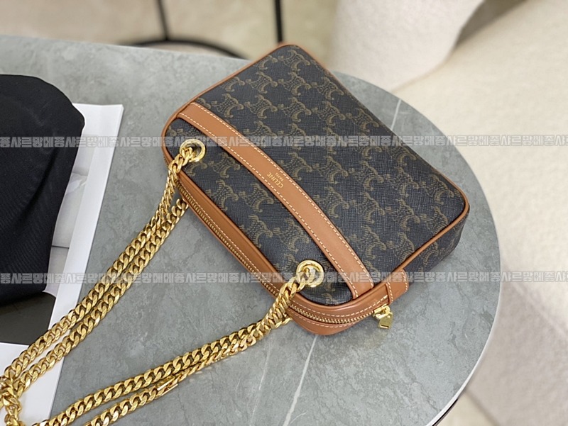 셀린느파타판스백트리옹프      20260310-174400-005루.jpg