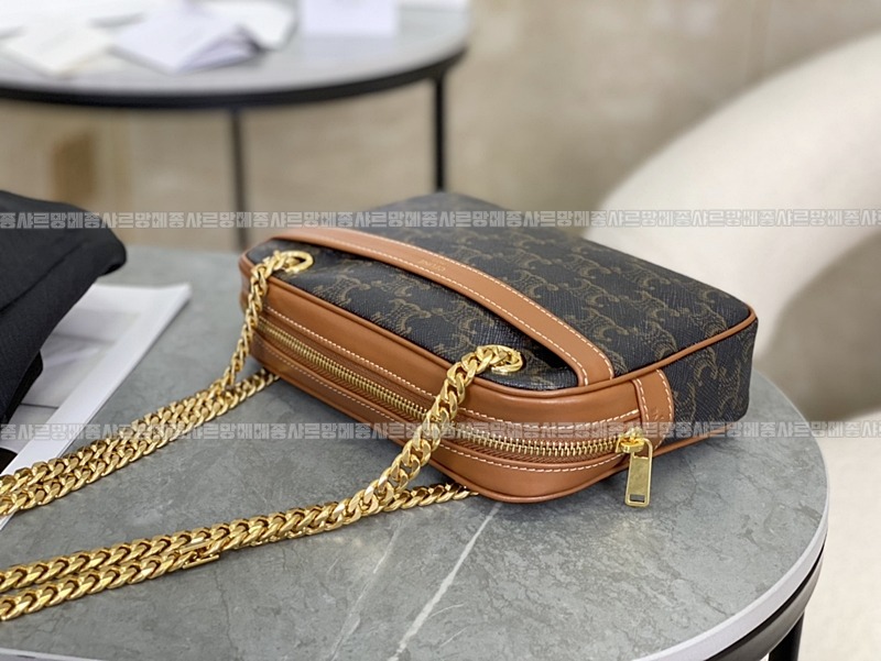 셀린느파타판스백트리옹프      20260310-174400-006루.jpg