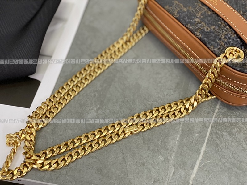 셀린느파타판스백트리옹프      20260310-174401-016루.jpg