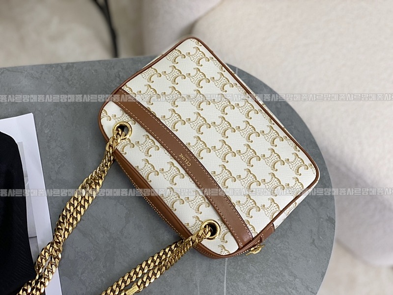 셀린느파타판스백트리옹프      20260310-174744-006루.jpg