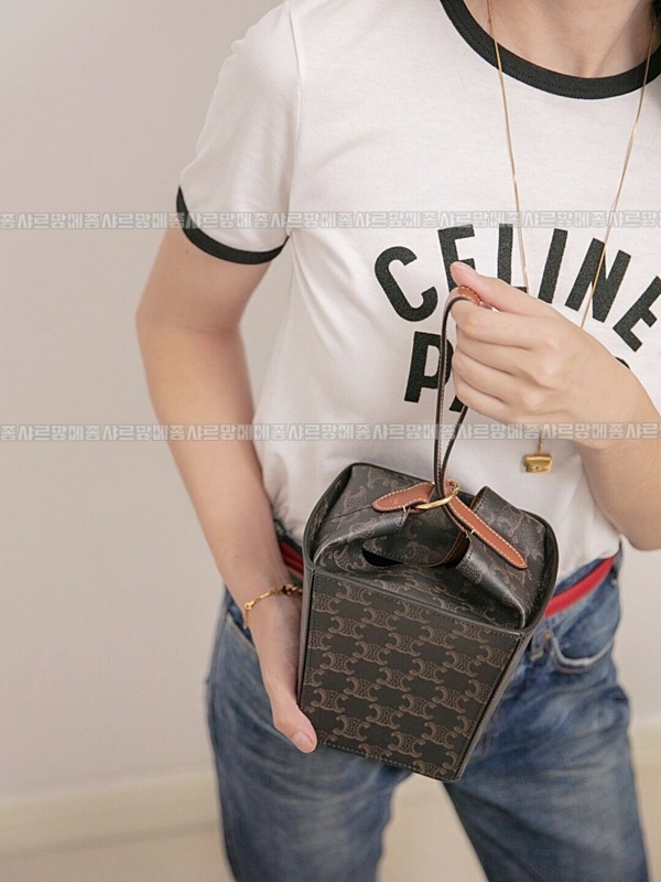 셀린느스트랩박스백  20260311-104813-020루.jpg