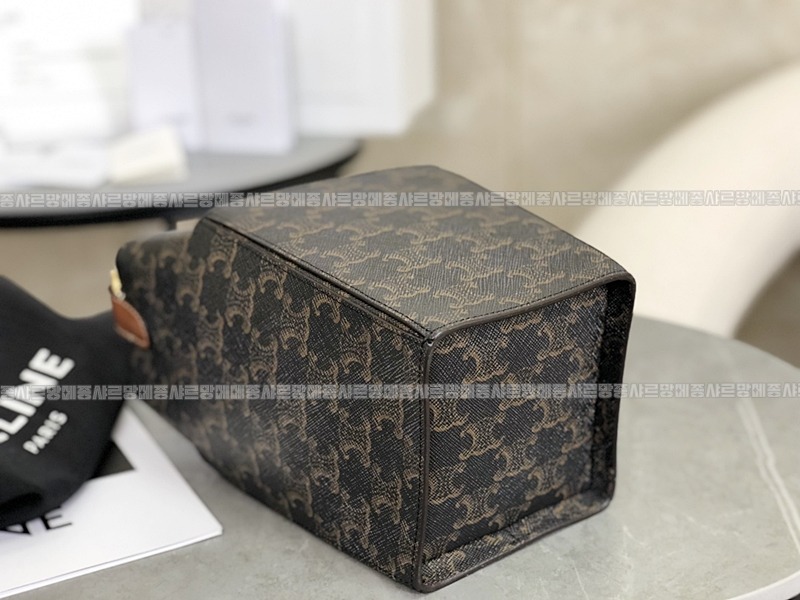 셀린느스트랩박스백  20260311-104811-008루.jpg