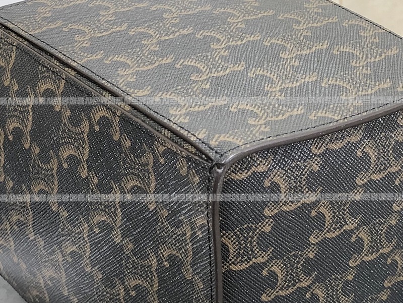 셀린느스트랩박스백  20260311-104811-012루.jpg