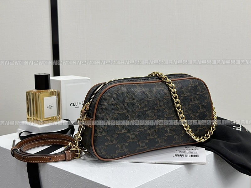 셀린느트리오페멀티백  20260311-105918-002루.jpg