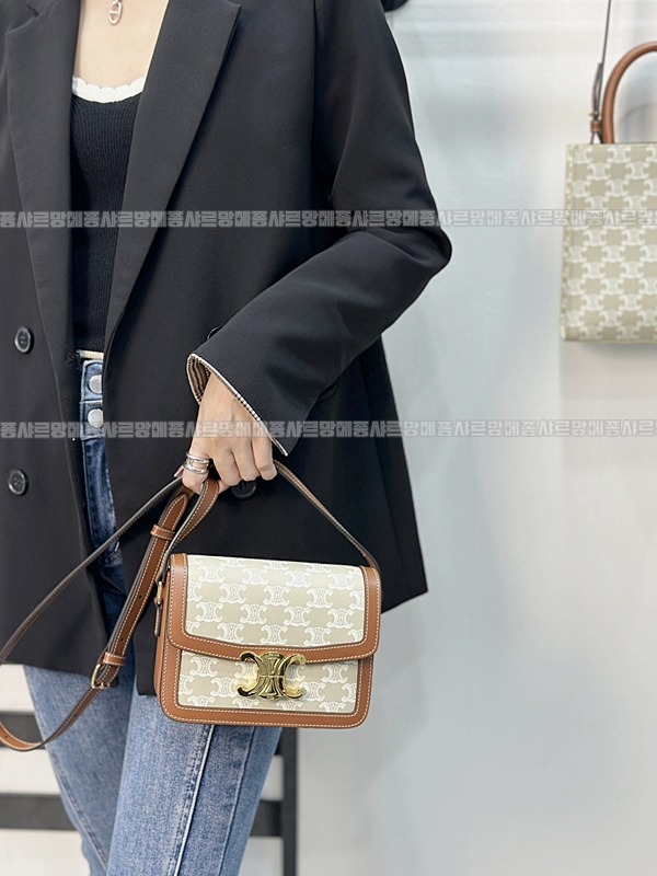 셀린느틴트리옹페백  20260311-124105-021루.jpg