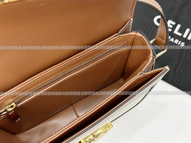 셀린느틴트리옹페백  20260311-124103-009루.jpg