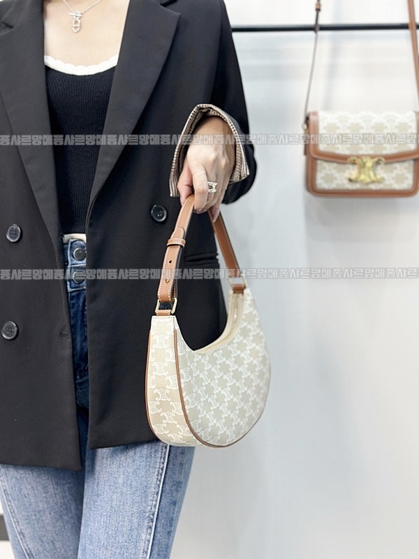 셀린느아바백  20260311-130253-019루.jpg