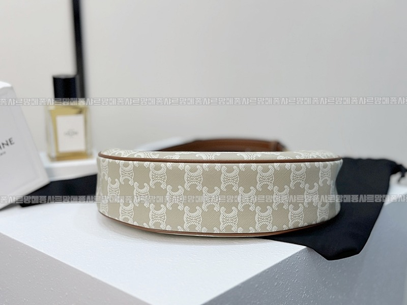 셀린느아바백  20260311-130251-008루.jpg