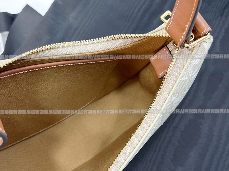 셀린느아바백  20260311-130250-006루.jpg