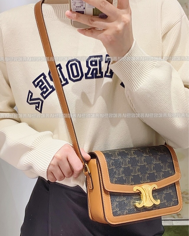 셀린느트리오페틴숄더백  20260311-145558-028루.jpg