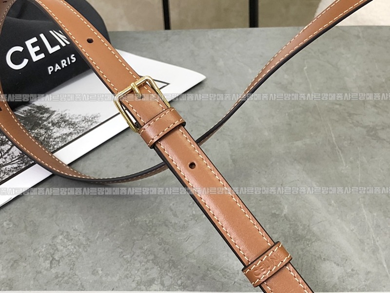 셀린느트리오페틴숄더백  20260311-150056-013루.jpg