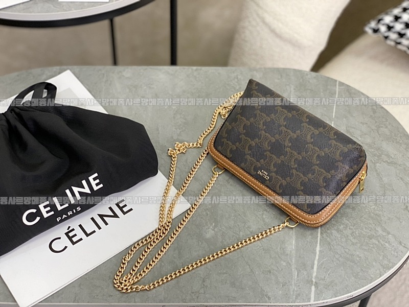 셀린느클러치온체인  20260311-151926-010루.jpg