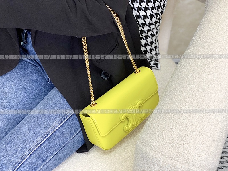 셀린느퀴르트리오페체인숄더백20260312-130549-022루.jpg