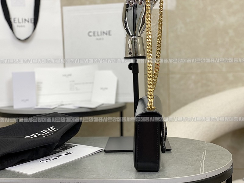 셀린느퀴르트리오페체인숄더백20260312-131356-002루.jpg