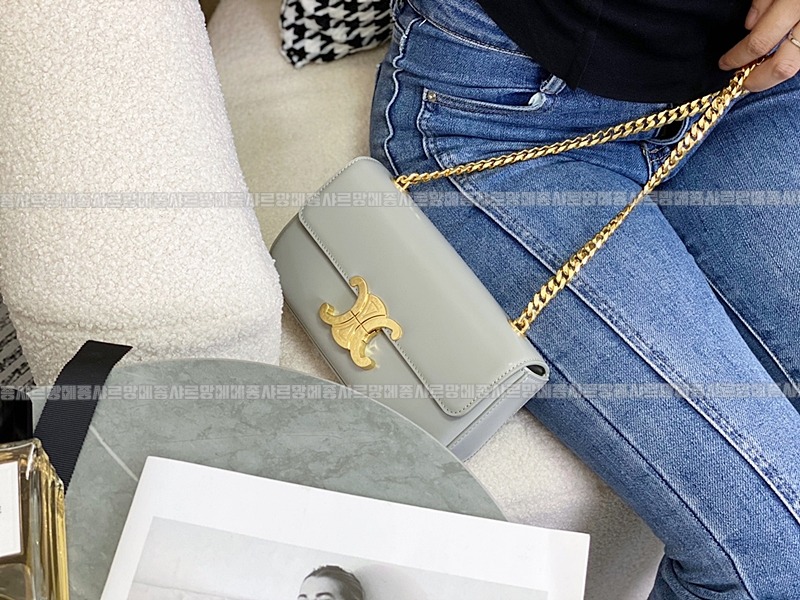 셀린느트리오페체인숄더백 20260312-133506-025루.jpg