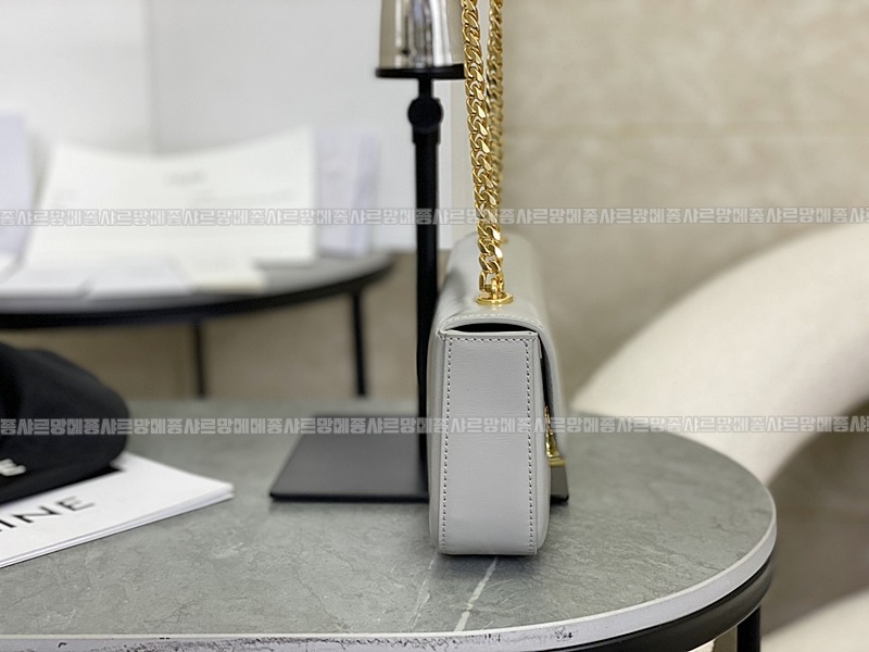 셀린느트리오페체인숄더백 20260312-133503-003루.jpg