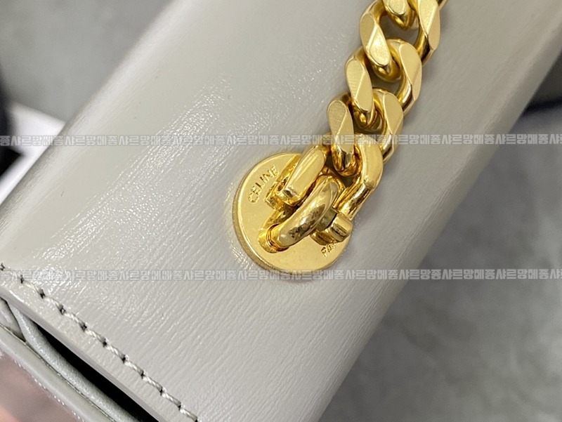 셀린느트리오페체인숄더백 20260312-133504-016루.jpg