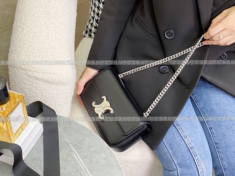 셀린느트리오페체인숄더백 20260312-142528-018루.jpg