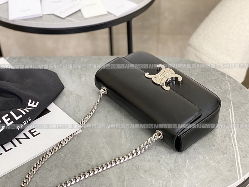 셀린느트리오페체인숄더백 20260312-142526-002루.jpg