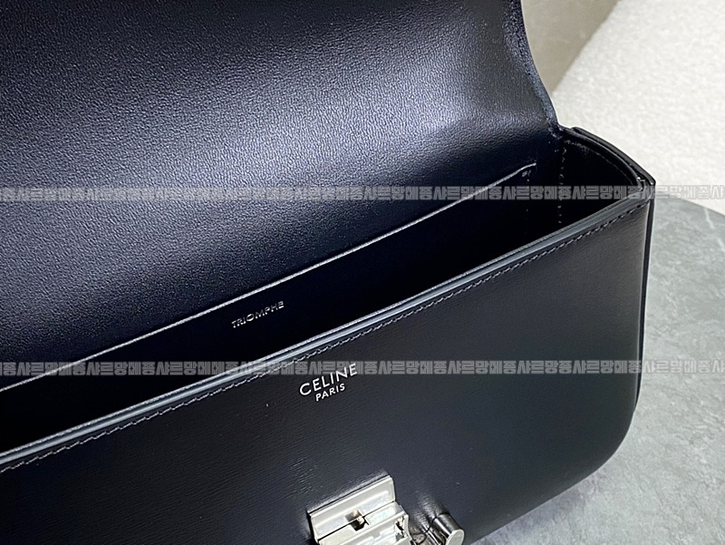 셀린느트리오페체인숄더백 20260312-142527-012루.jpg