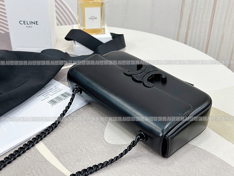 셀린느트리오페체인숄더백 20260312-143207-015루.jpg