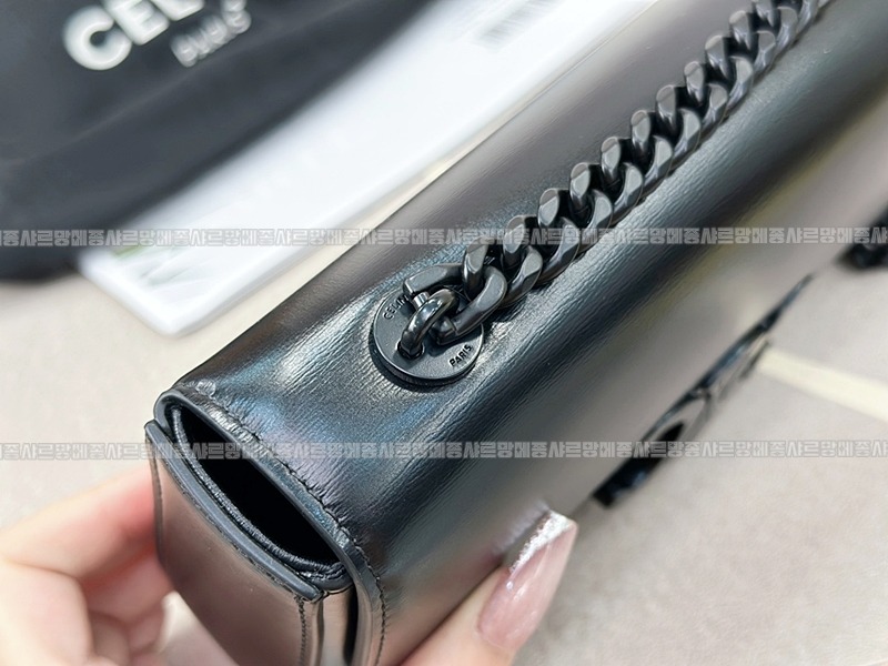 셀린느트리오페체인숄더백 20260312-143424-006루.jpg