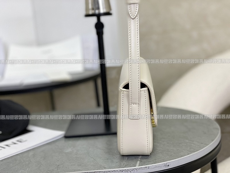 셀린느트리오페체인숄더백 wsxc1773330950804_2루.jpg