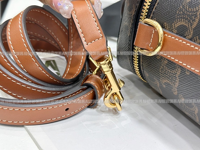 셀린느미니베니티백 wsxc1773332579899_4루.jpg