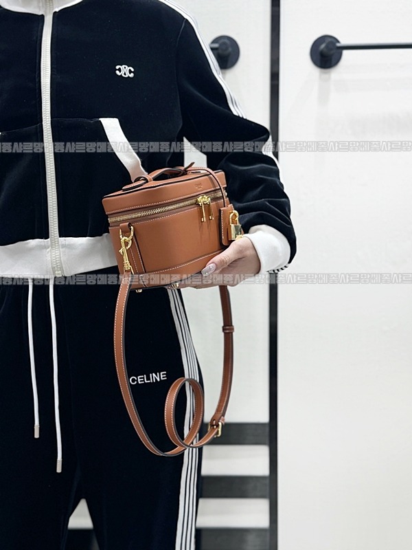 셀린느미니베니티백 wsxc1773332656514_3루.jpg