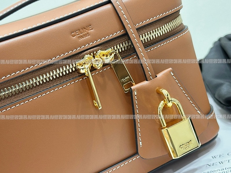 셀린느미니베니티백 wsxc1773332638296_7루.jpg