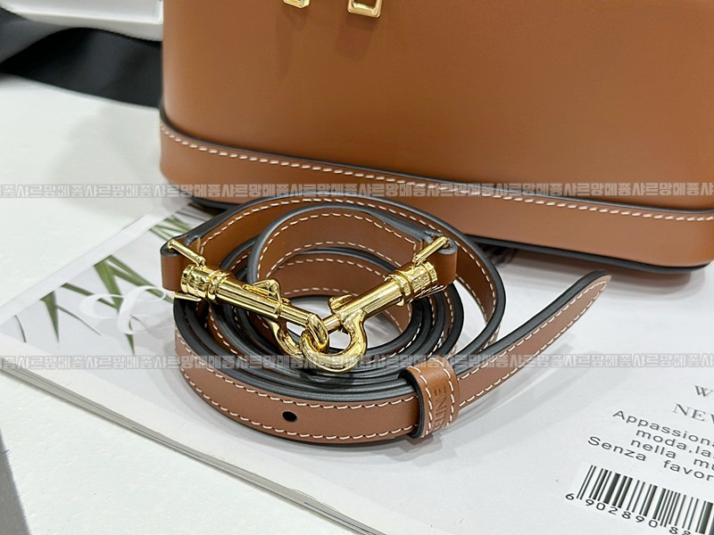 셀린느미니베니티백 wsxc1773332647408_2루.jpg