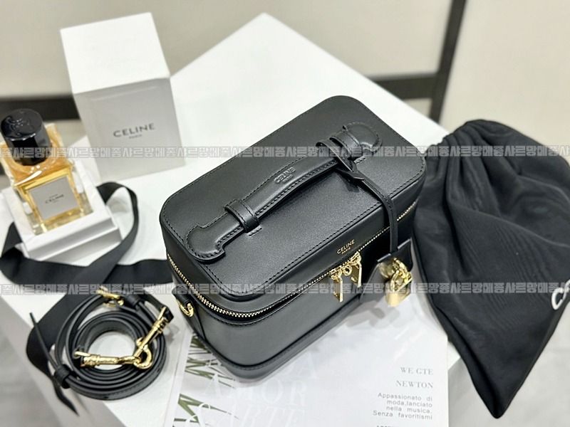 셀린느미니베니티백 wsxc1773332666696_3루.jpg