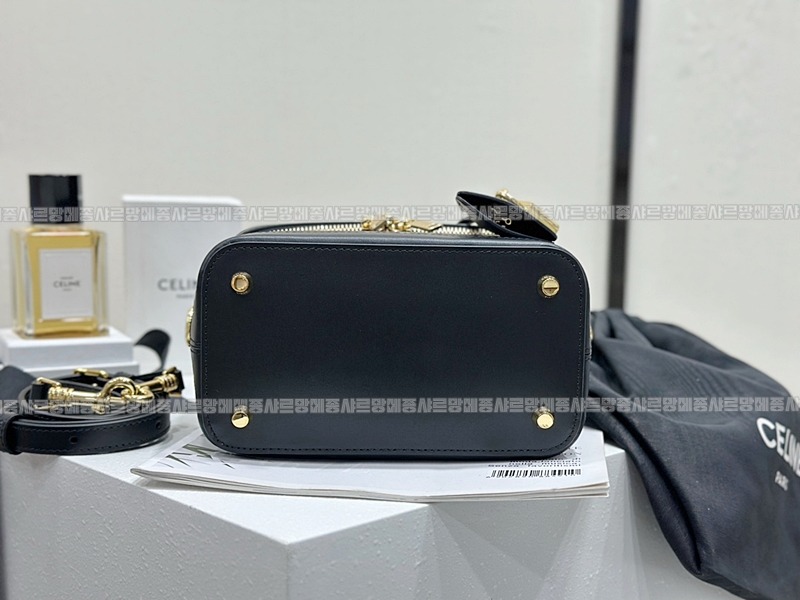 셀린느미니베니티백 wsxc1773332666818_7루.jpg