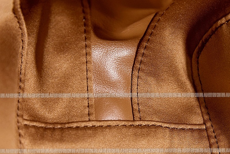 미우미우보우레더백  20260314-104420-019루.jpg