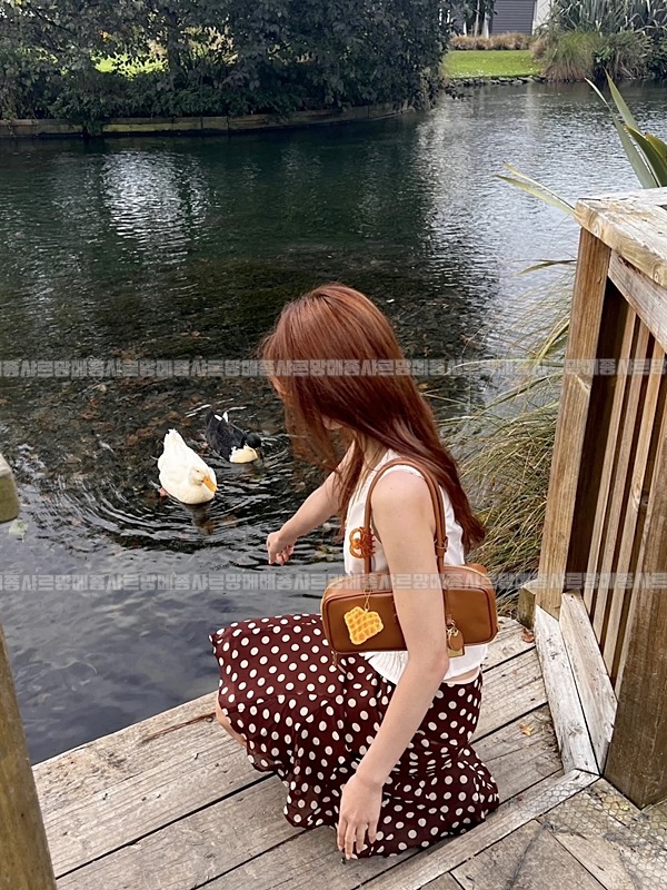 미우미우보우레더백  20260314-104721-020루.jpg