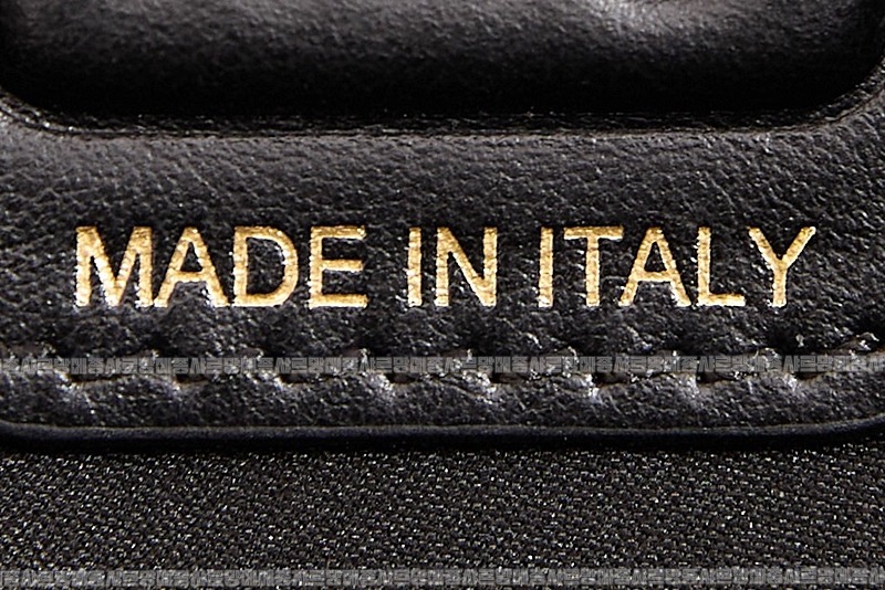 미우미우보우레더백  20260314-105555-015루.jpg