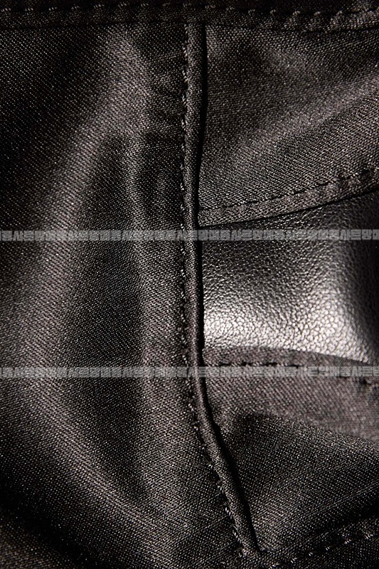 미우미우보우레더백  20260314-110441-020루.jpg